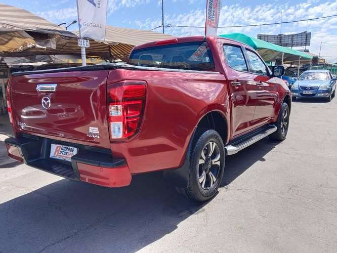 Mazda BT 50 4x4 automática 2023 - Imagen 5