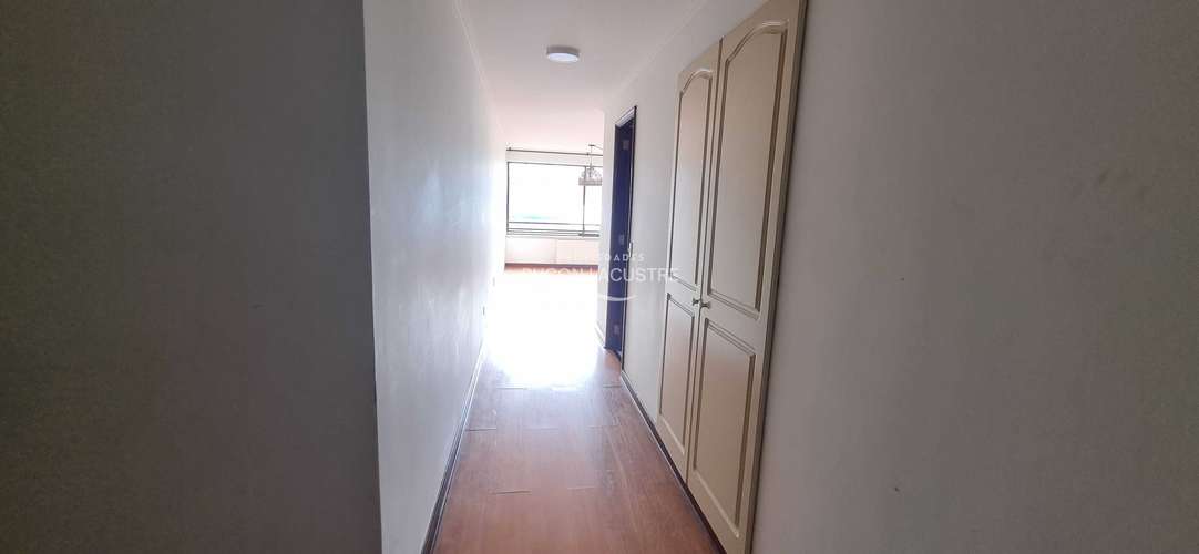 Vive con Estilo en Amplio Departamento (188062) - Imagen 5