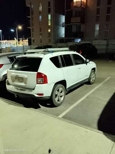 Vendo o permuto por un auto