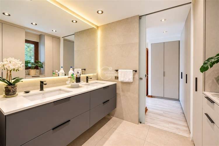 Casa en venta de 4 dorm. en Lo Barnechea - Imagen 13