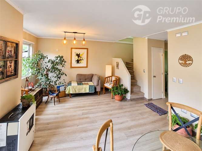 Casa en venta de 3 dorm. en Valdivia - Imagen 2