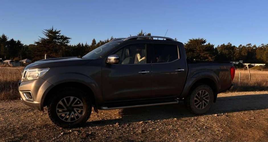 2018 Nissan Np300 2.3 LE DIESEL 4WD DOB.CAB. AT 4P