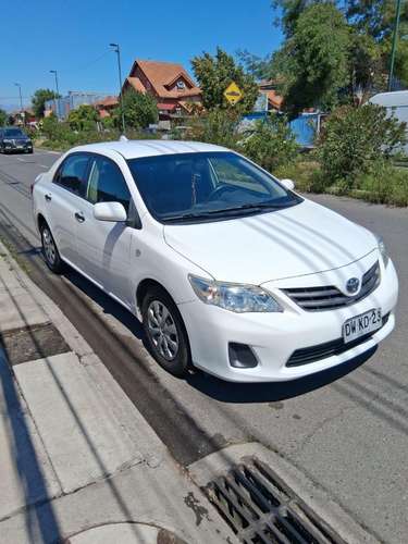Vende su dueño, Toyota corolla