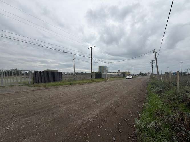 VENDE TERRENO URBANO  ACCESO NORTE CHILLÁN