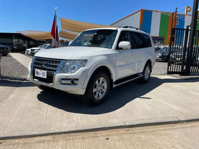 MITSUBISHI MONTERO 3.2 DIESEL LIMITED 4X4 AT 5P 2016