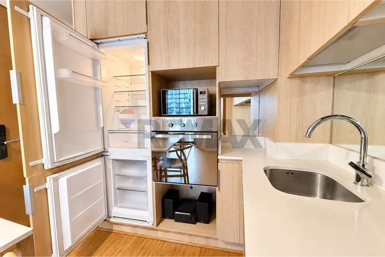Exclusivo departamento amoblado en barrio el golf - Imagen 14