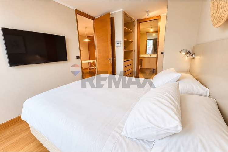 Exclusivo departamento amoblado en barrio el golf - Imagen 9