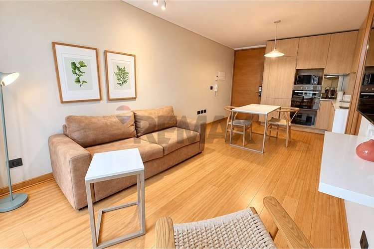 Exclusivo departamento amoblado en barrio el golf - Imagen 4