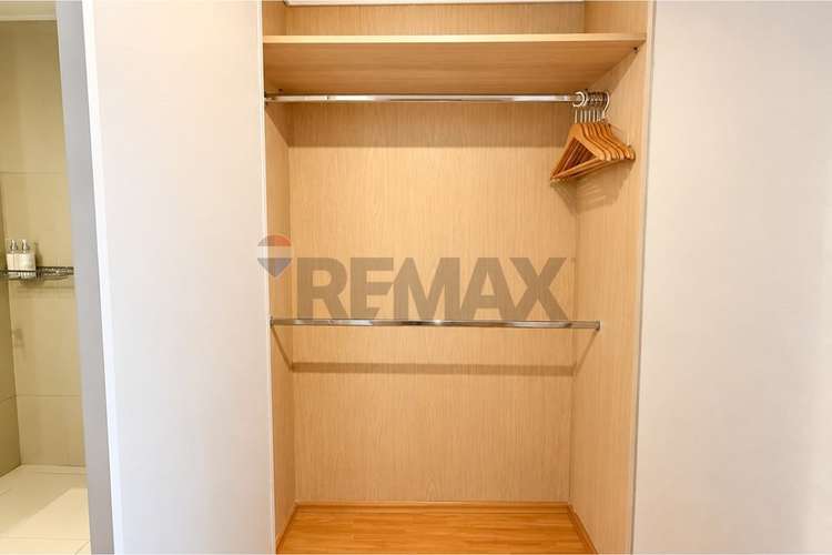 Exclusivo departamento amoblado en barrio el golf - Imagen 15
