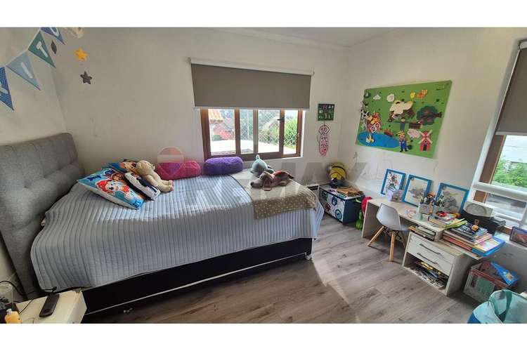 Casa moderna con 5d/4b/con gran quincho - Imagen 7