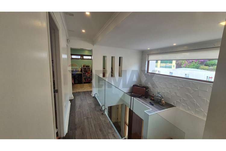 Casa moderna con 5d/4b/con gran quincho - Imagen 8