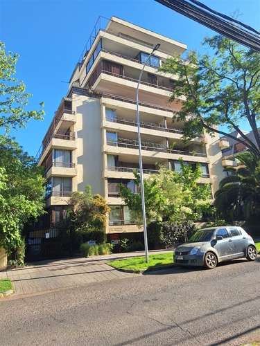 Departamento en arriendo de 4 dorm. en Providencia