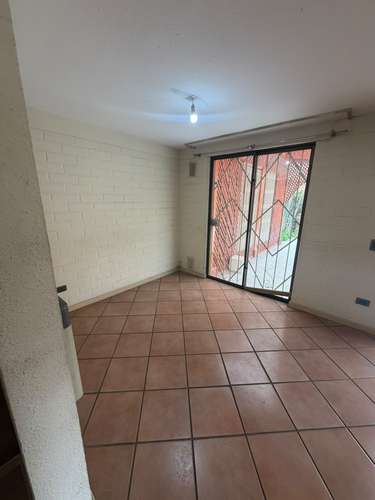 HERMOSA CASA EN MAIPU - Imagen 14