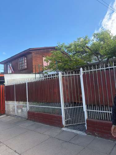 HERMOSA CASA EN LA PINTANA