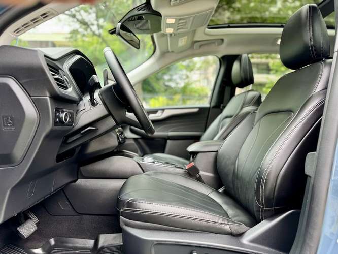 FORD ESCAPE ESCAPE PLATINIUM 2.5L HEV AWD - 2025 | 5237 - Imagen 13