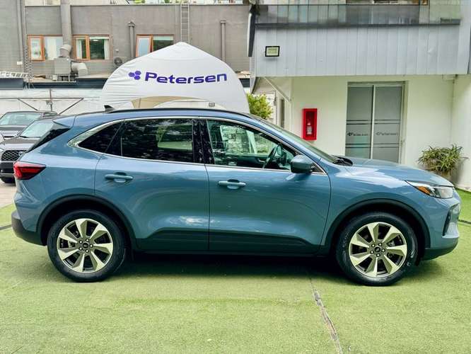 FORD ESCAPE ESCAPE PLATINIUM 2.5L HEV AWD - 2025 | 5237 - Imagen 8