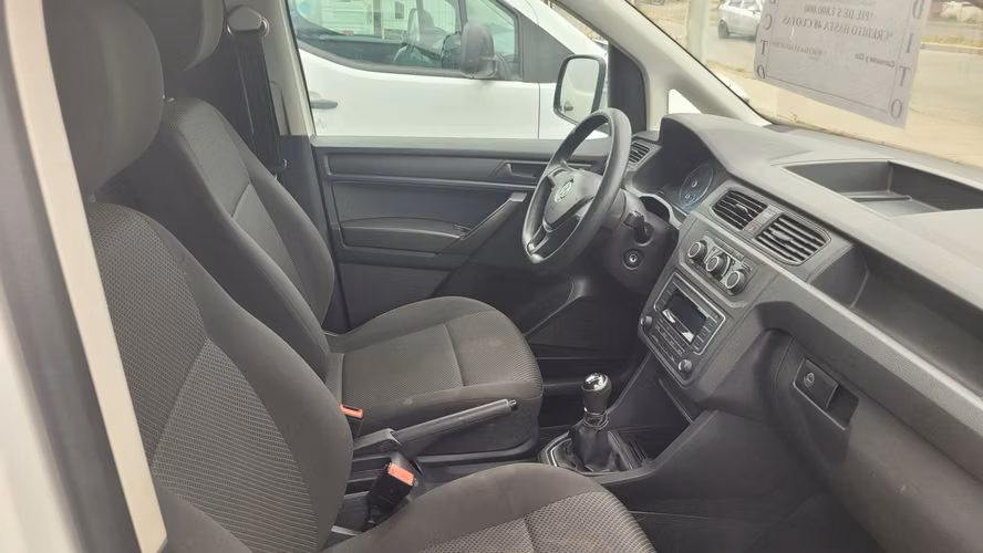 Volkswagen CADDY 2.0 MEC. 2.0 • 4x2 • Mecánica • 2019