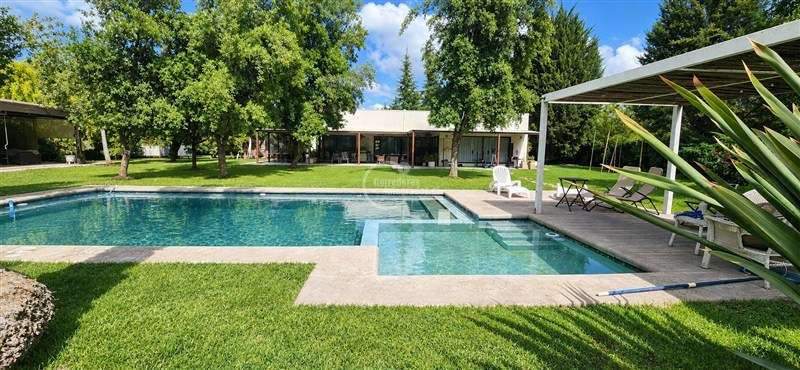 Casa en arriendo de Chicureo Algarrobal Colina