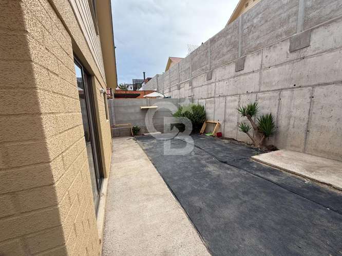 Encantadora Casa Familiar con Jardín