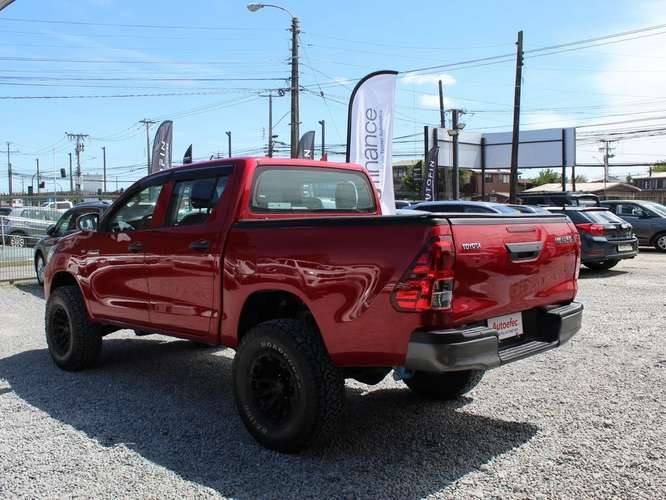TOYOTA Hilux 2.4 DIESEL 4X4 2020 - Imagen 8