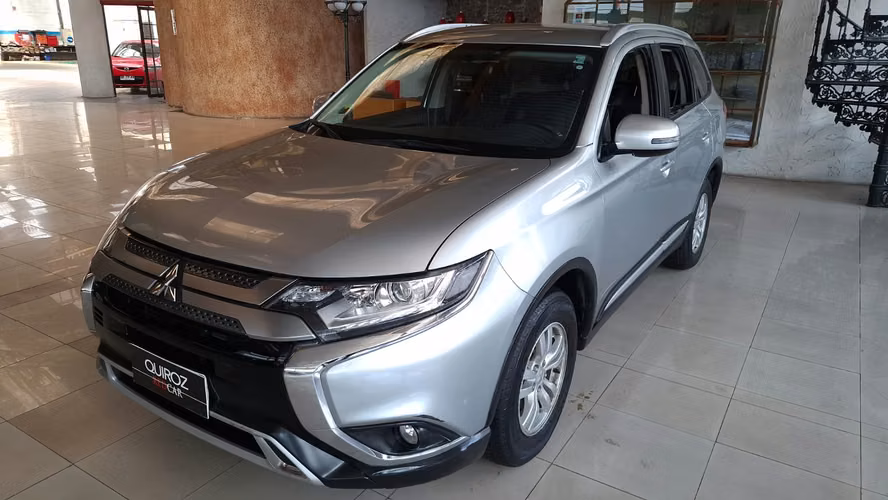 MITSUBISHI OUTLANER GL 2.0 AUT 2023