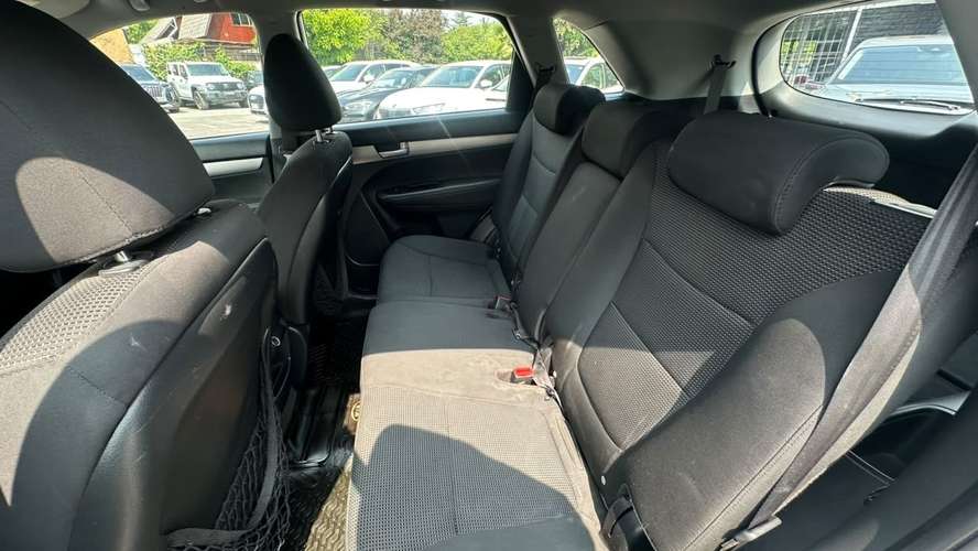 Kia Sorento EX EX 2.4 AT (2013) - Imagen 35