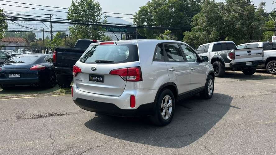 Kia Sorento EX EX 2.4 AT (2013) - Imagen 5