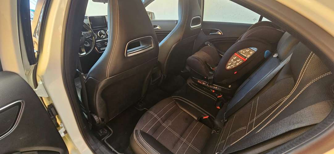 Vendo Mercedes Benz A200