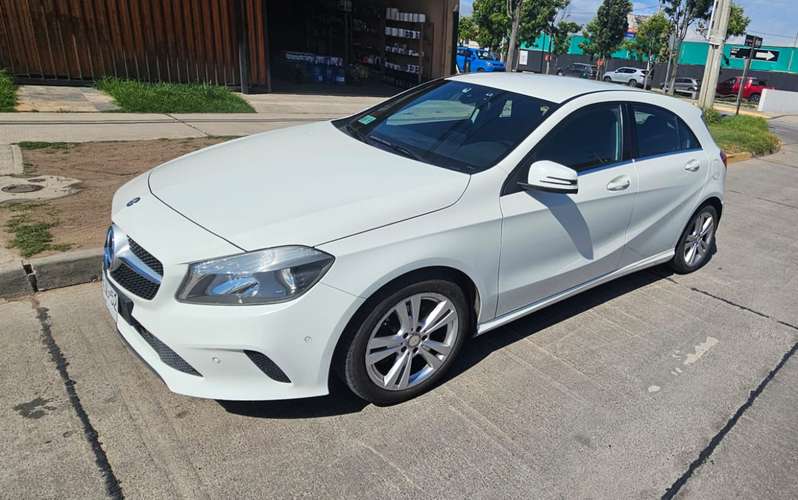 Vendo Mercedes Benz A200