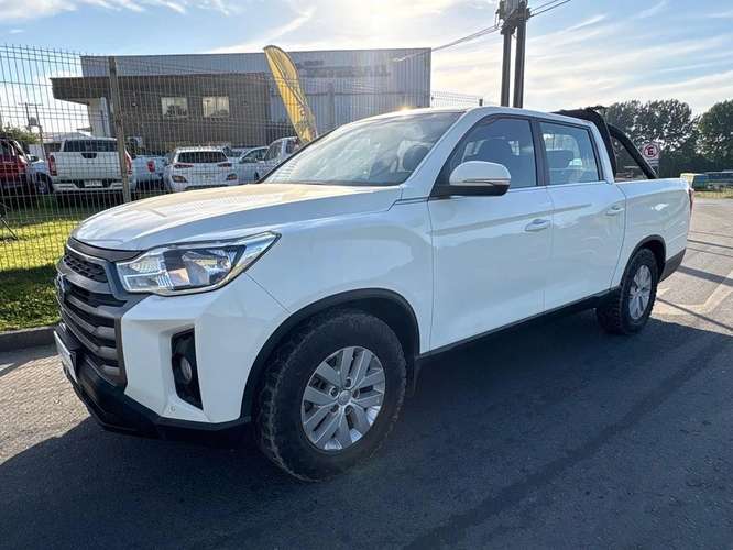 SSANGYONG GRAND MUSSO 2023