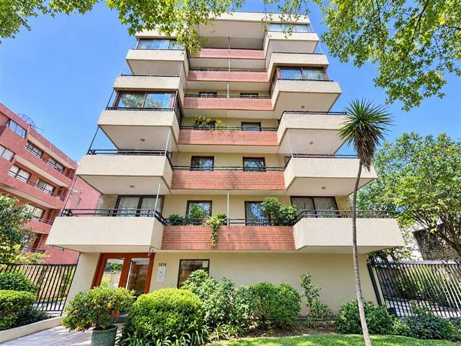 DEPTO en arriendo de 2 dorm. 2baños 1E en Providencia
