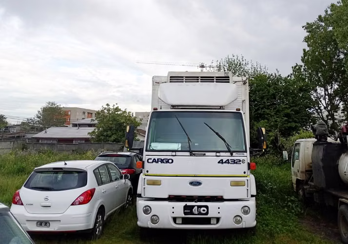 Ford Cargo 2007 Refrigerado – Motor Cummins – Excelente Estado