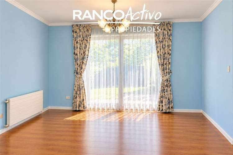 EN VENTA CASA 4D UBICACIÓN PRIVILEGIADA ISLA TEJA, VALDIVIA - Imagen 4