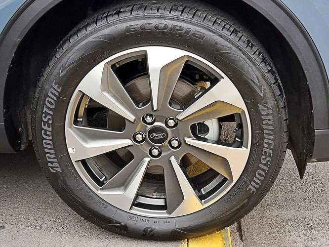FORD ESCAPE 2025 - Imagen 4