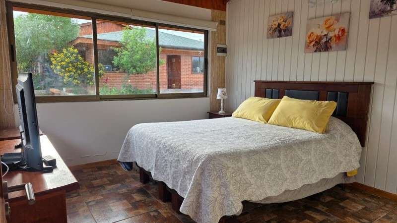 Casa de madera amoblada, servicios incluidos, Pan de Azúcar