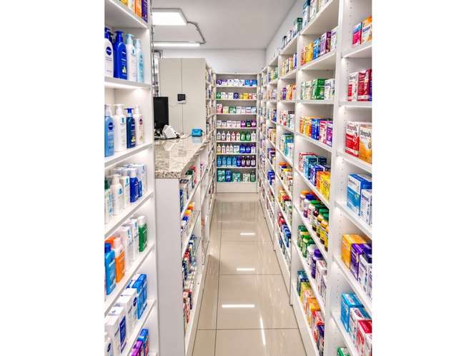 Venta derecho de llaves  Farmacia, Santiago - Imagen 3