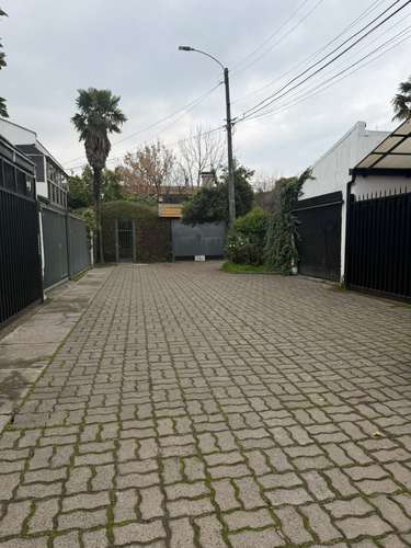 VENDO TERRENO DE 490 M2 EN CALLE YERBAS BUENAS
