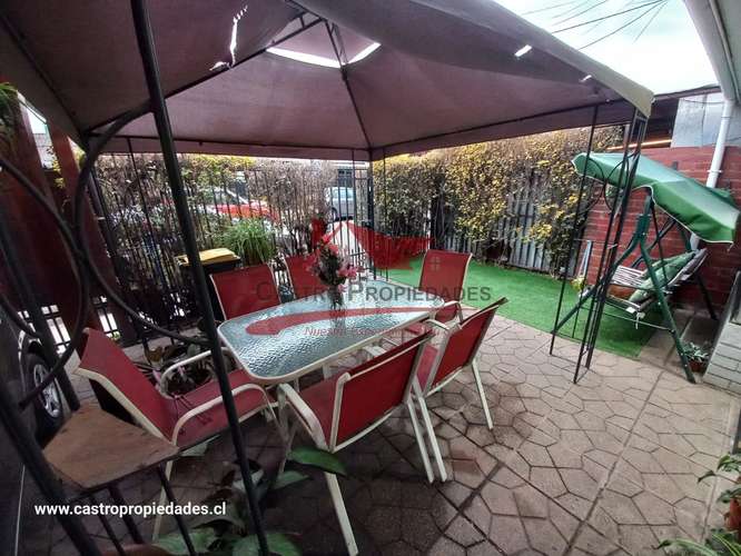 HERMOSA CASA DE DOS PISOS AMPLIADA CON 4 DORMITORIOS 3 BAÑOS - Imagen 3