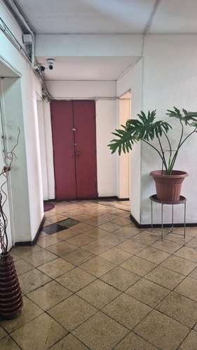 ARRIENDO DEPARTAMENTO ANTIGUO DE ESTUDIO DE 1D 1B SANTIAGO