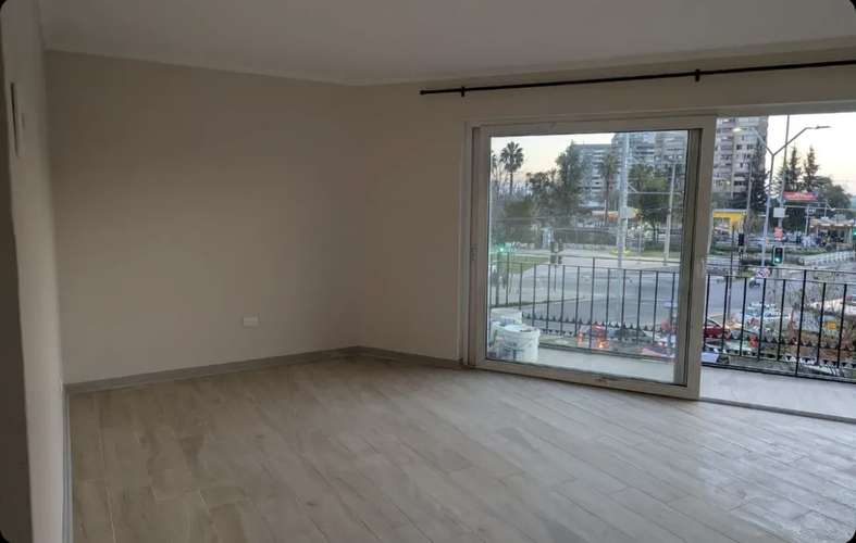 DEPARTAMENTO COMPLETAMENTE REMODELADO FRENTE A METRO BILBAO - Imagen 4