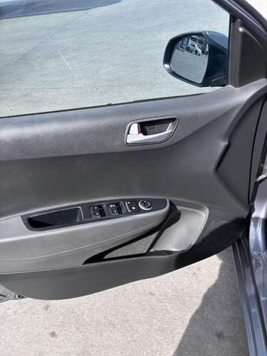 Hyundai Grand i10 1.2 2019 impecable, ¡como nuevo!