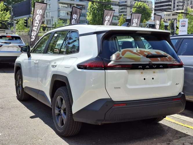 TOYOTA RAV4 2027 - Imagen 10