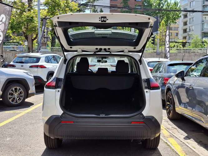 TOYOTA RAV4 2027 - Imagen 9