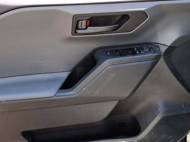 TOYOTA RAV4 2027 - Imagen 11