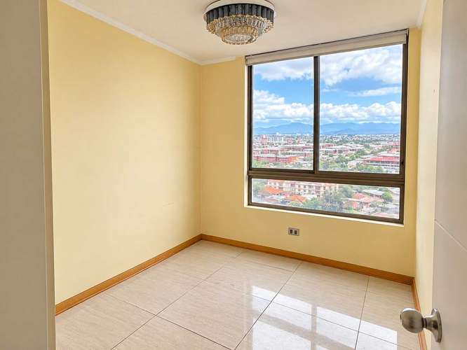 ARRIENDO DEPTO SAN MIGUEL 3D 2B AMPLIO (188282)