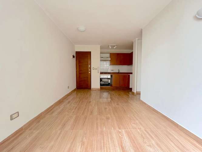 ARRIENDO DEPARTAMENTO CON BODEGA SAN MARTIN 870 - Imagen 3