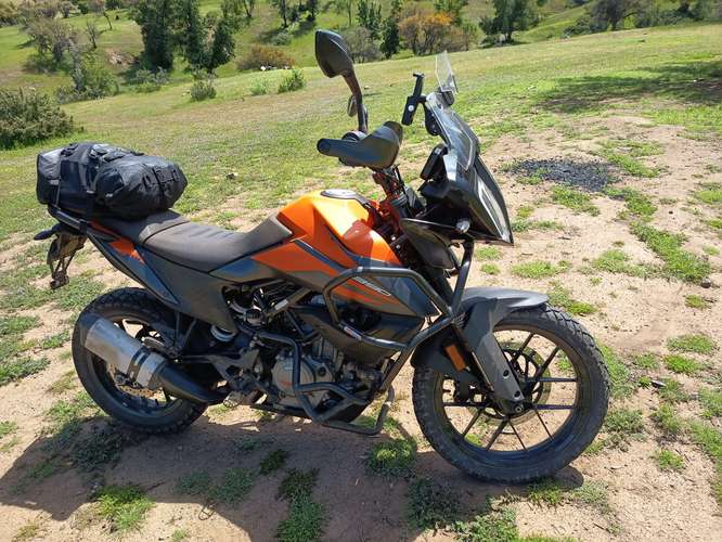 KTM 390 Adventure. Excelente estado muy cuidada, único dueño, sólo 11000 kms. 