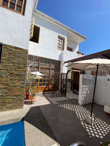 Arrienda luminosa y espaciosa casa en Dunas del Mar sector sur de Iquique