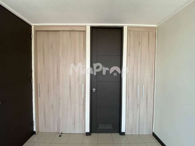 SE ARRIENDA DEPTO DE 1D1B METRO HOSPITALES - Imagen 17