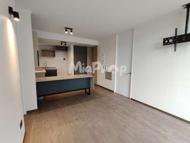 ARRIENDO DEPTO DE 2D2B METRO CARLOS VALDOVINOS - Imagen 7